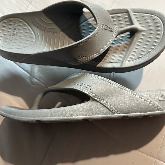 Miusol Men's Sandals in Light Gray - Picture 7 of 12